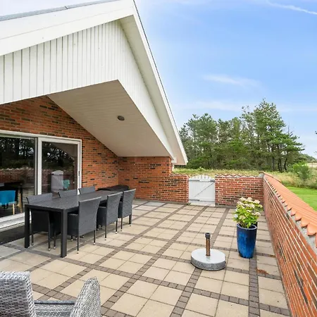 Holiday home Beautiful In With Sauna Vestervig