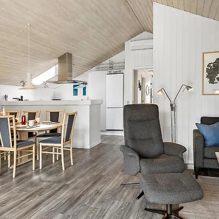 Beautiful In With Sauna 펜션 *